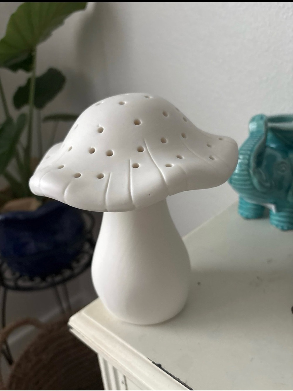 White Ceramic Mushroom Battery Lamp Decorative Accent